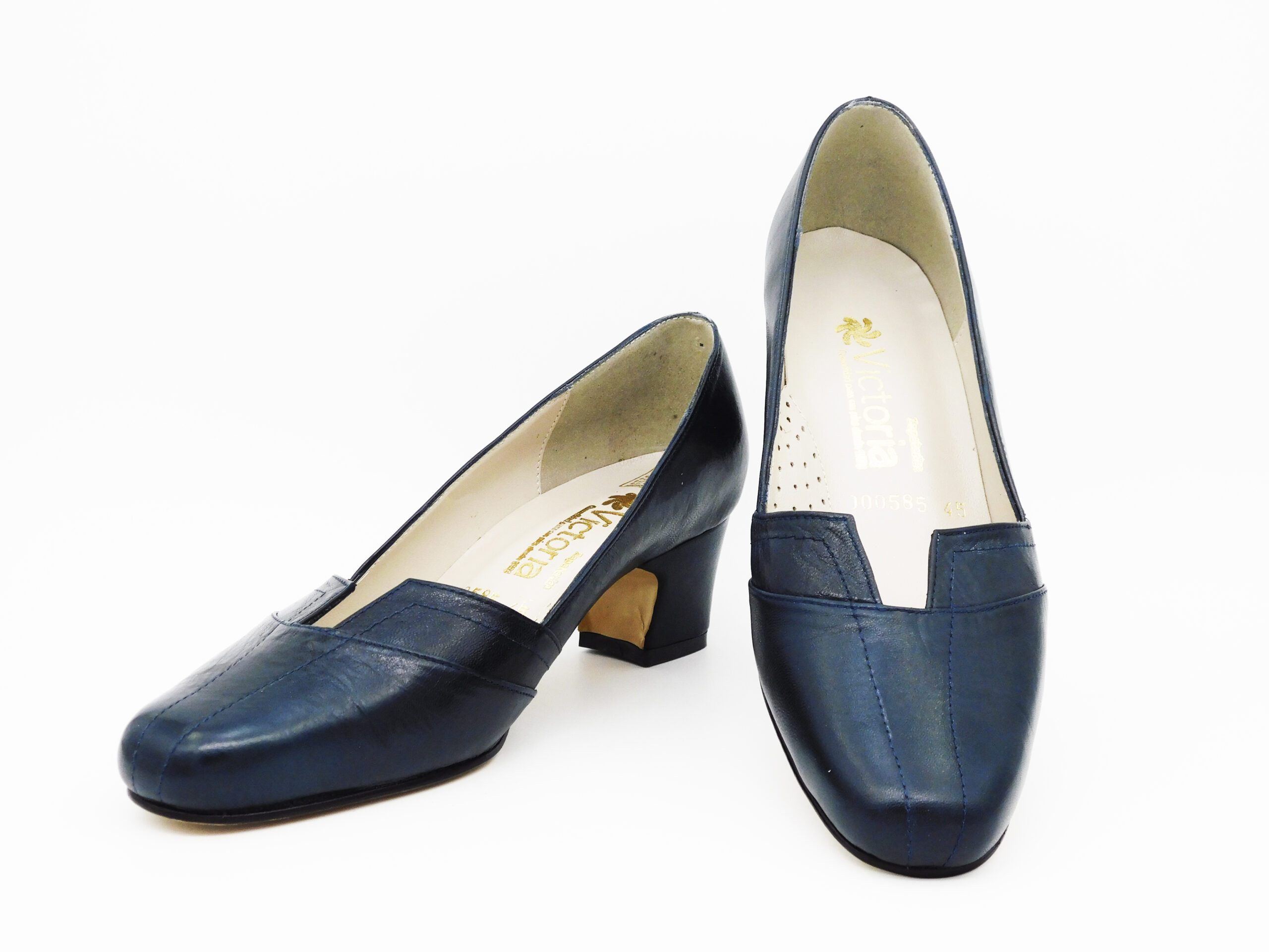 002 Victoria Gre-585 (1)