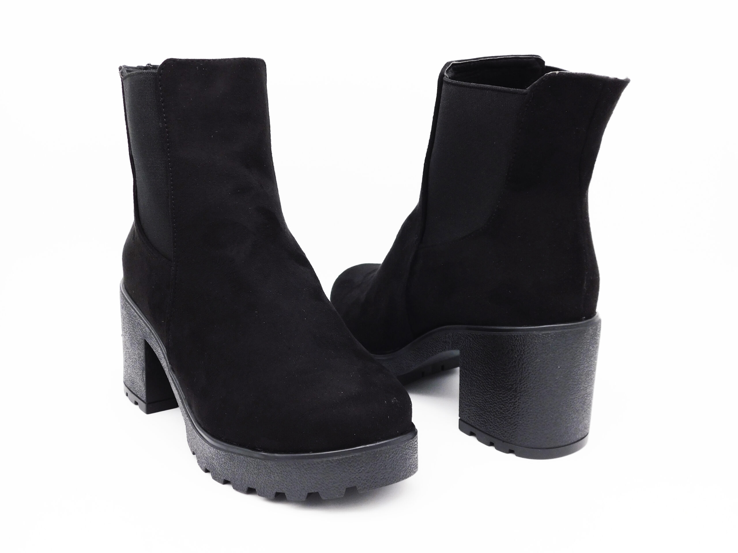 002 Victoria Fre-12033