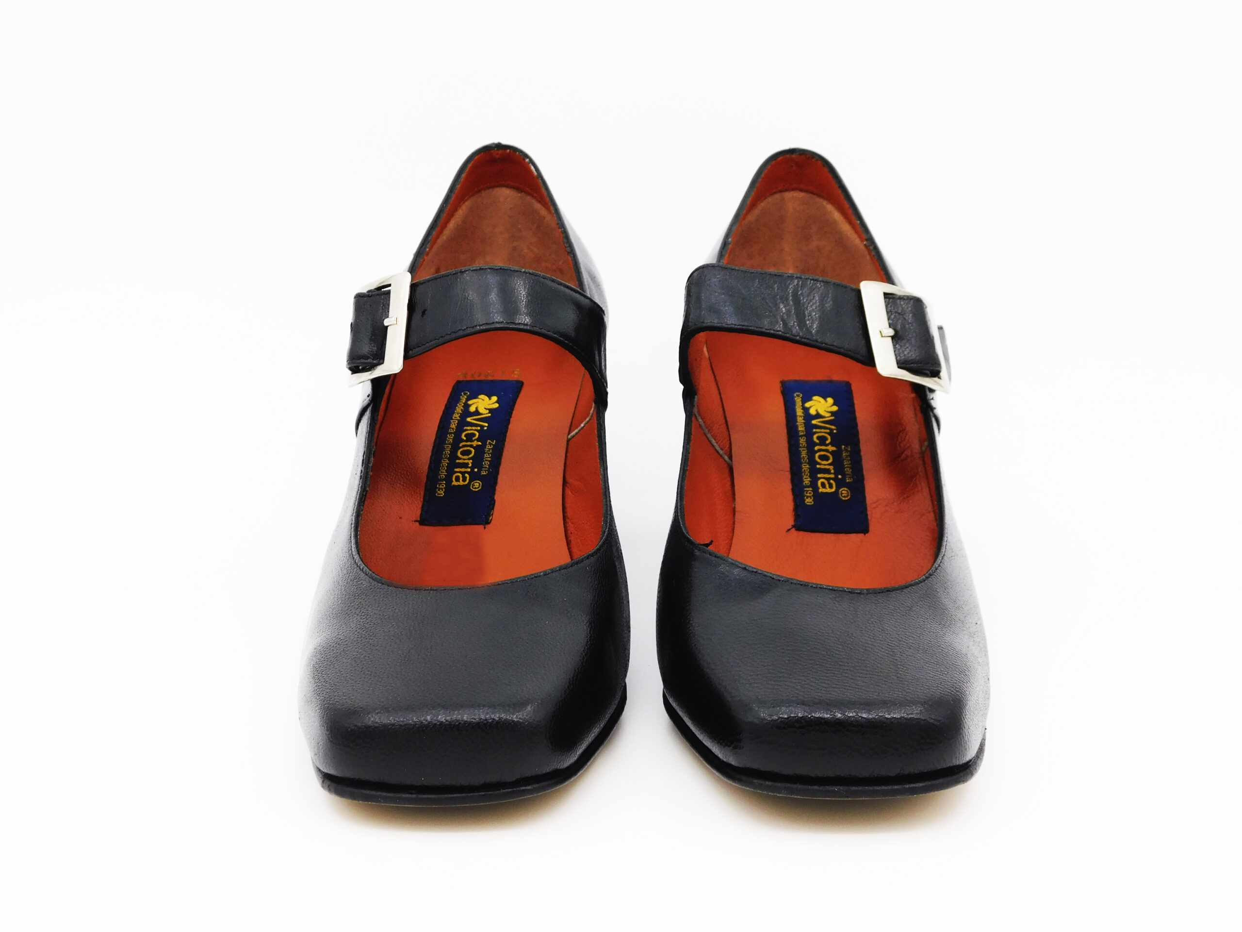 005 Victoria Con-615