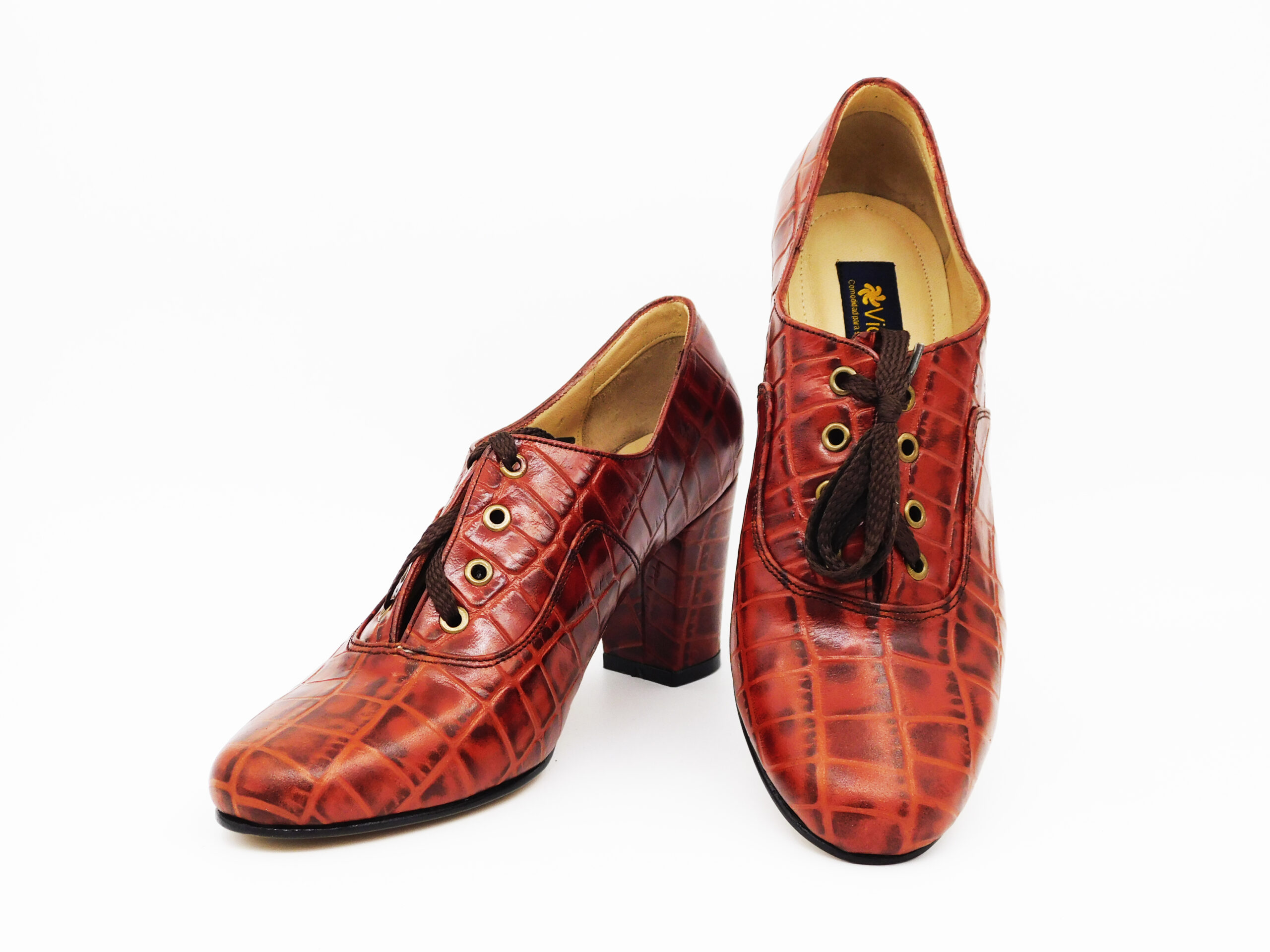 002 Victoria Sin-3082