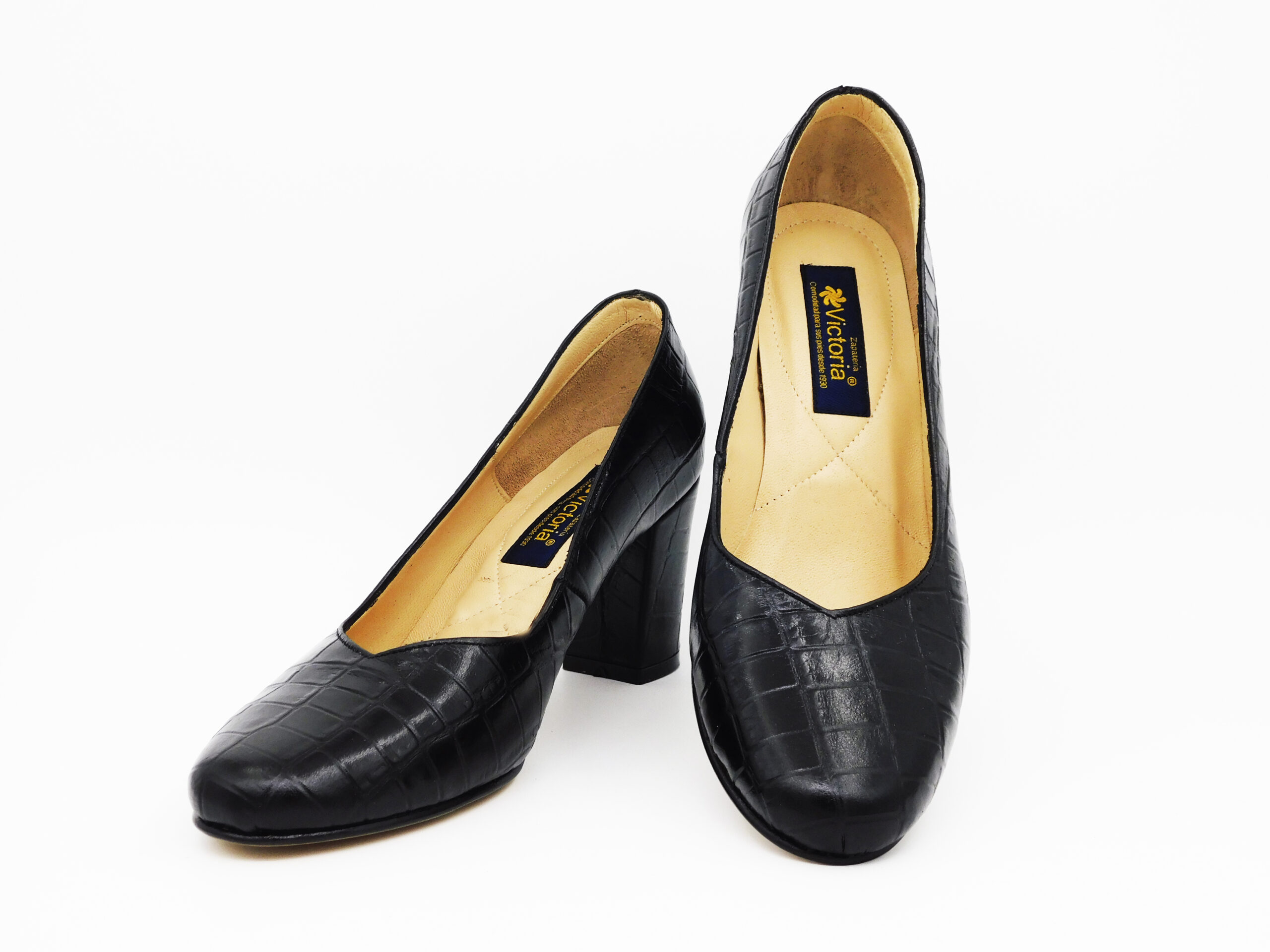 002 Victoria Sin-3084