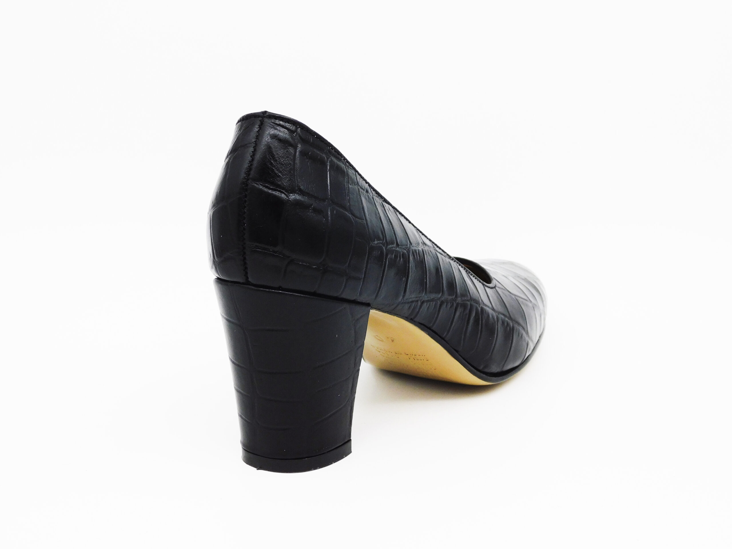 003 Victoria Sin-3084