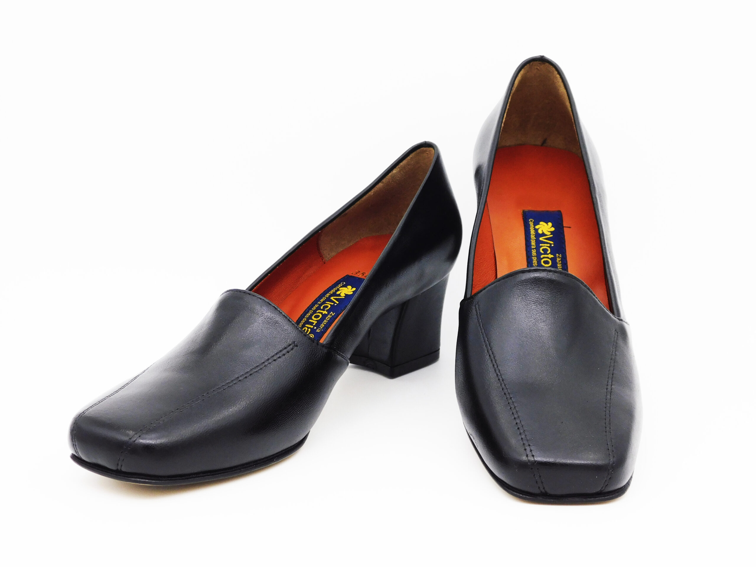 002 Victoria Con-616