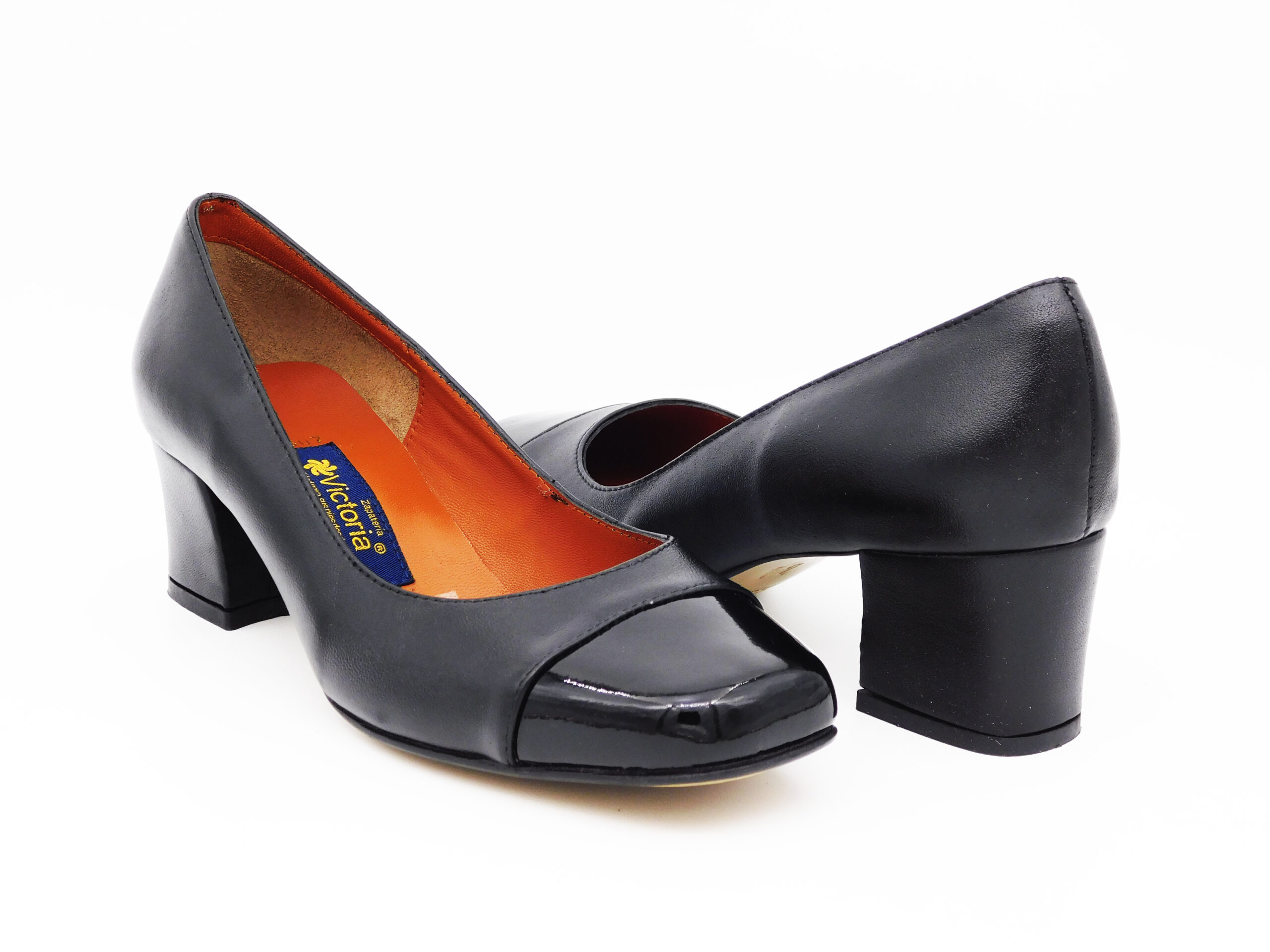 004 Victoria Con-607