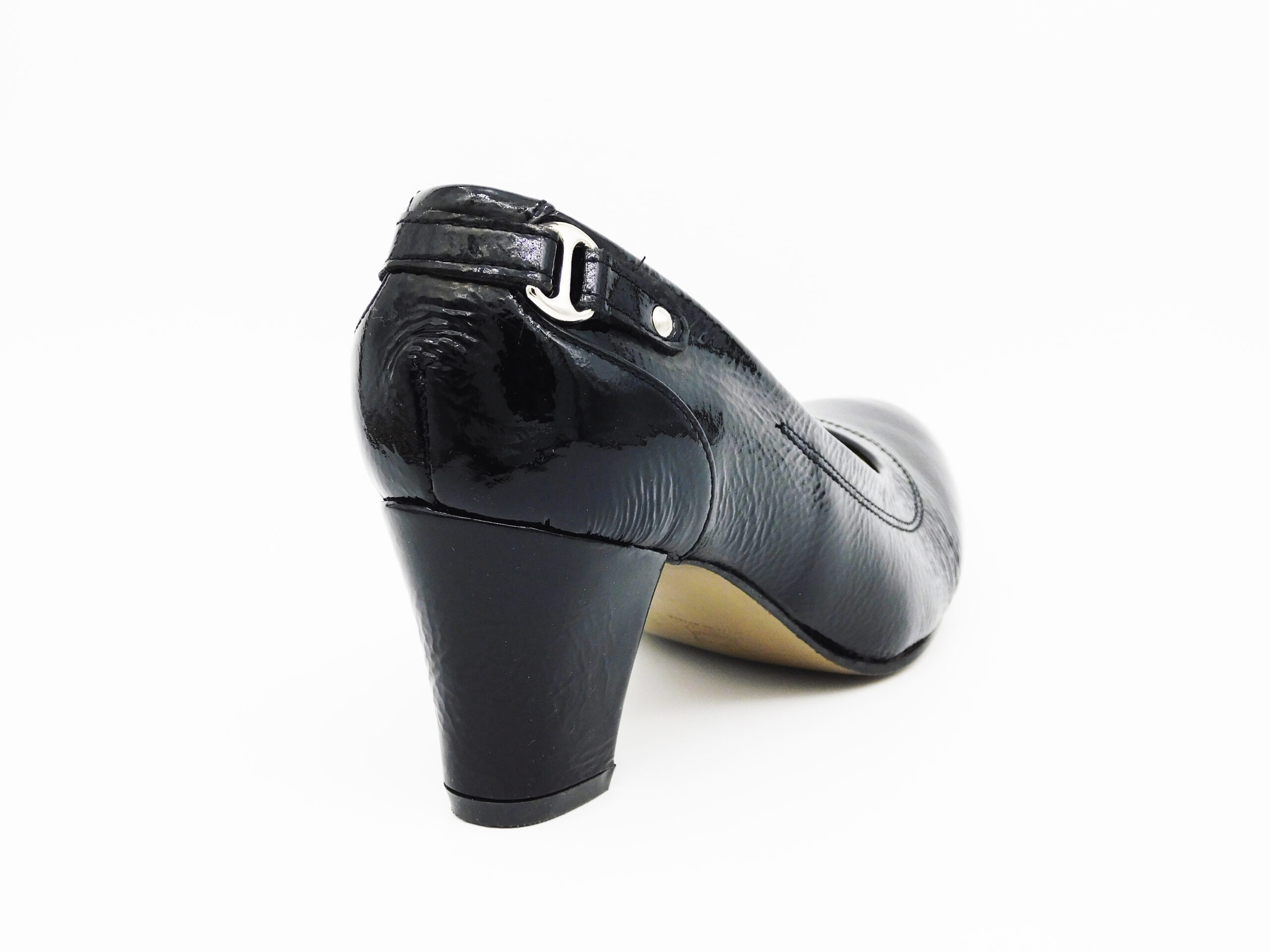 003 Victoria Fel-906