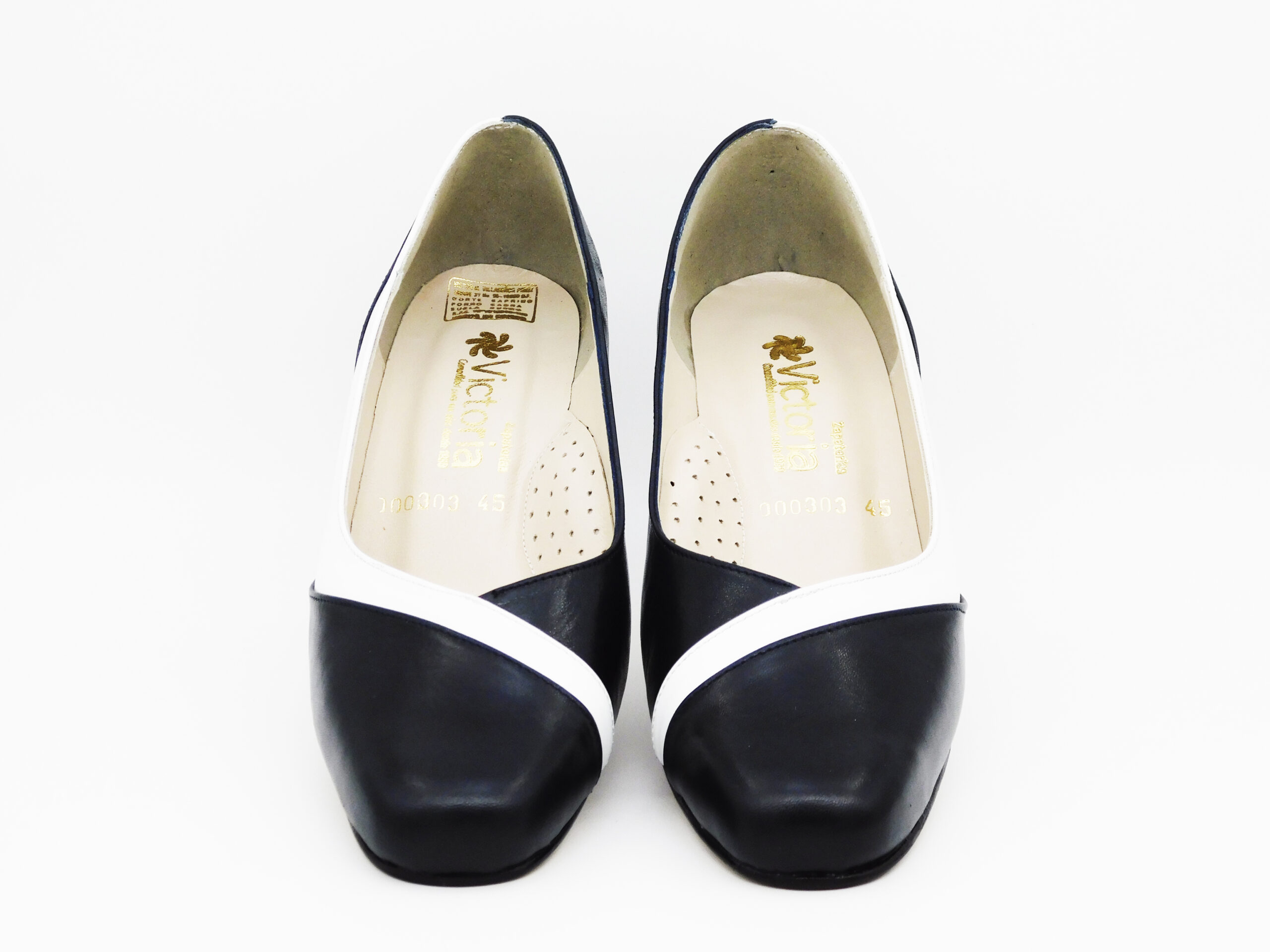 005 Victoria Gre-303